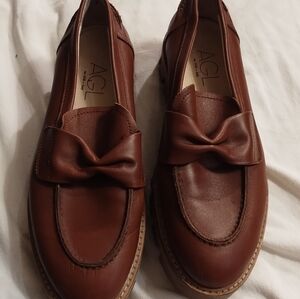 AGL Attilio Giusti Leombru Women's Brown Loafers